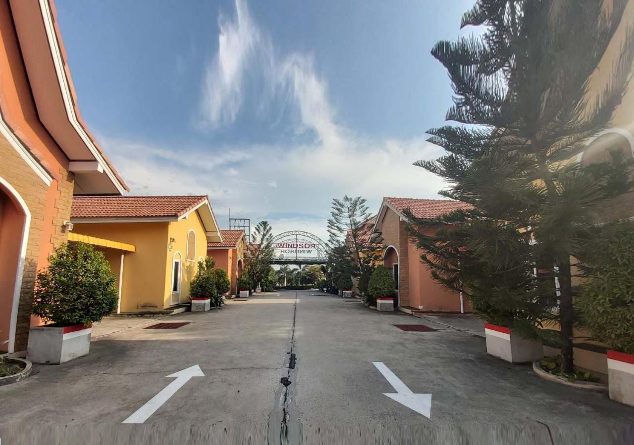 Windsor Resort Lopburi Exterior photo