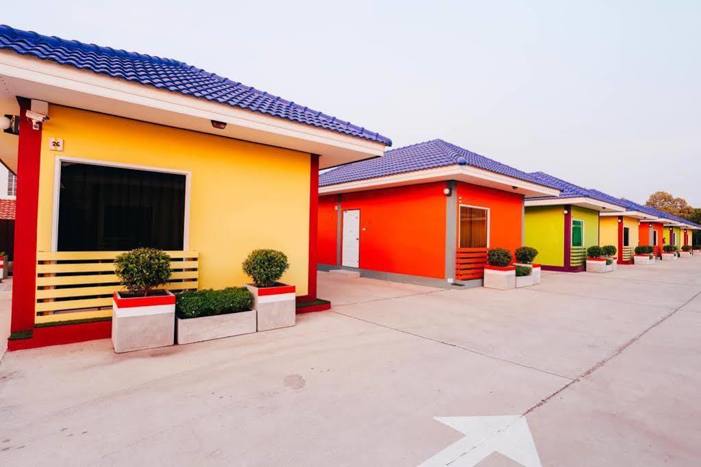 Windsor Resort Lopburi Exterior photo
